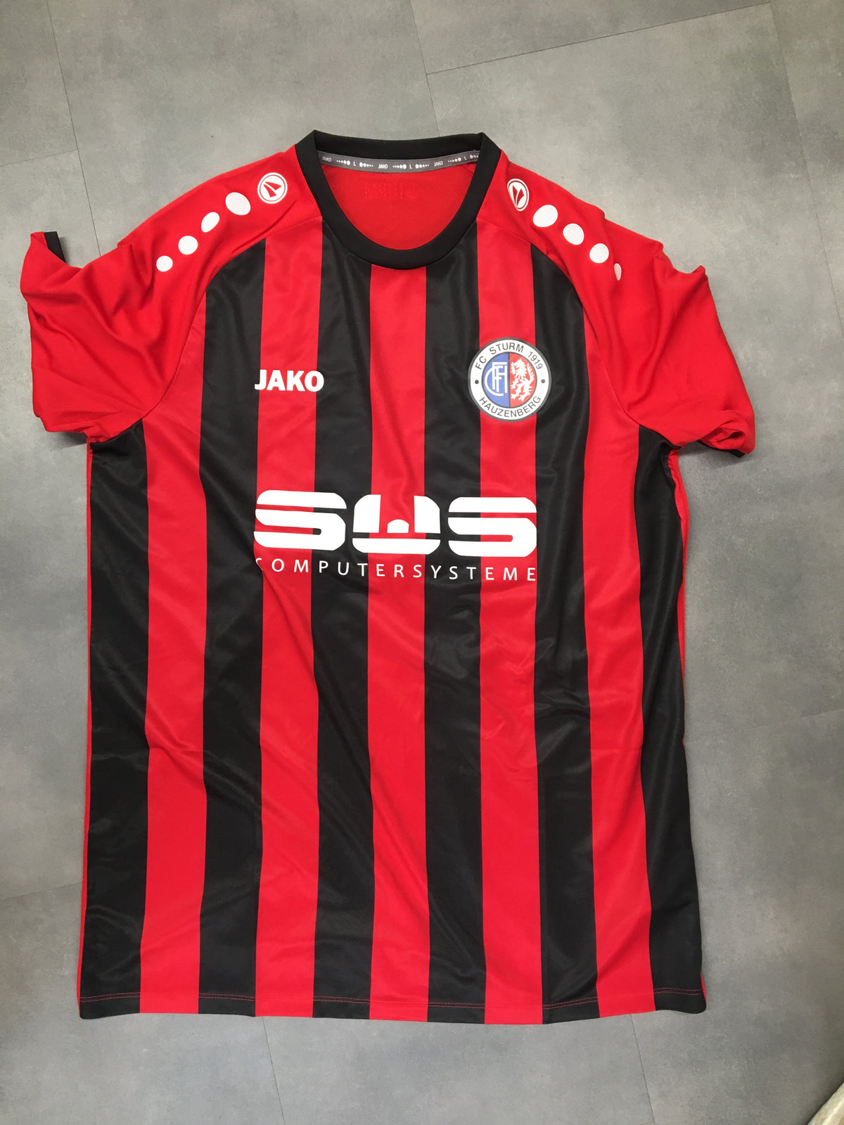 Heimtrikot