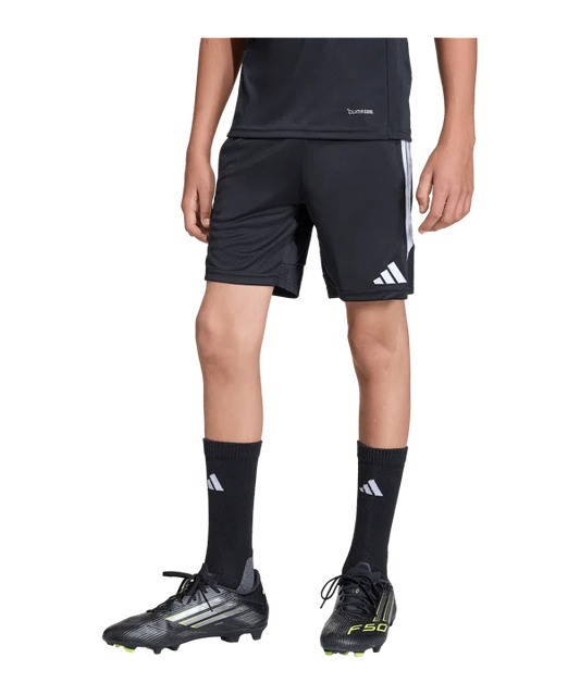 Kurze Trainingshose mit Reisverschlusstaschen